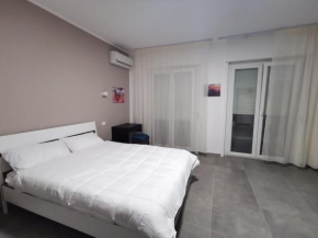 CESARE ROOMS